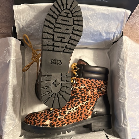 BNIB Coach Lorren Leopard Bootie - Picture 5 of 8